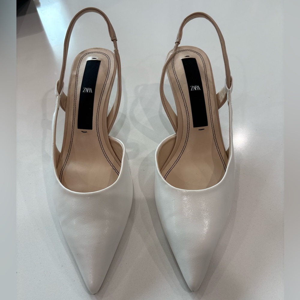 Zara Women's White and Beige Colorblock leather Slingback Kitten Heels